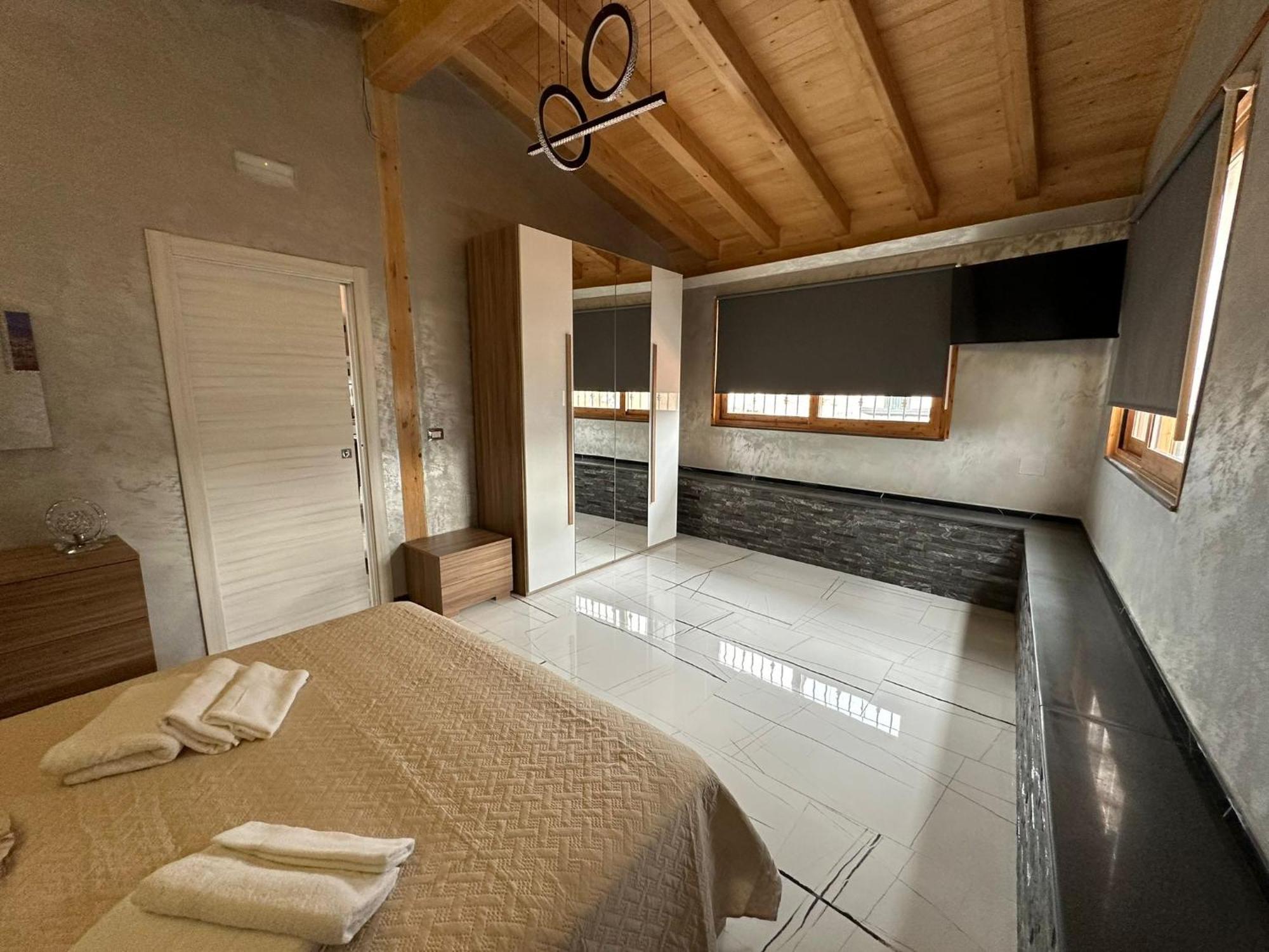 Testa House Катания Экстерьер фото