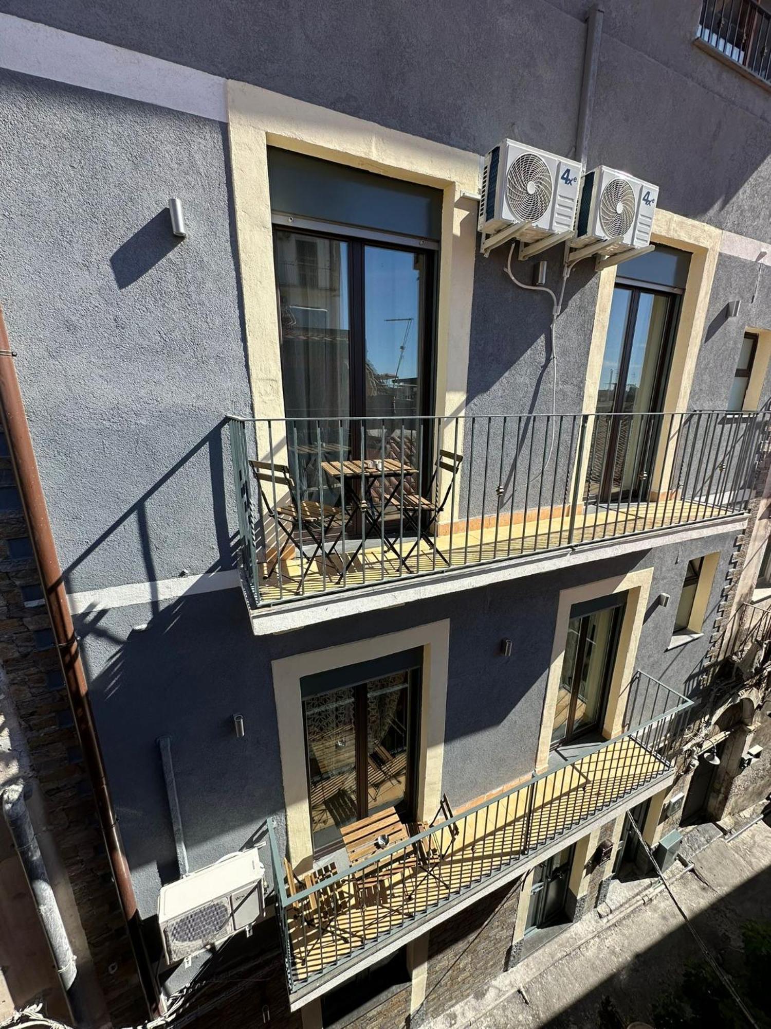 Testa House Катания Экстерьер фото