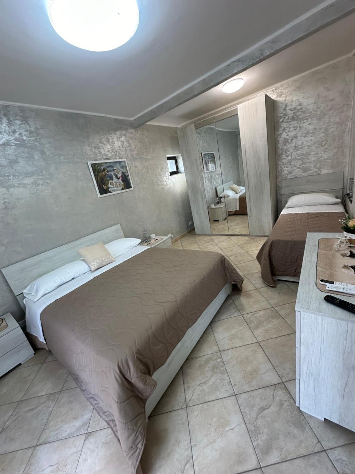 Testa House Катания Экстерьер фото